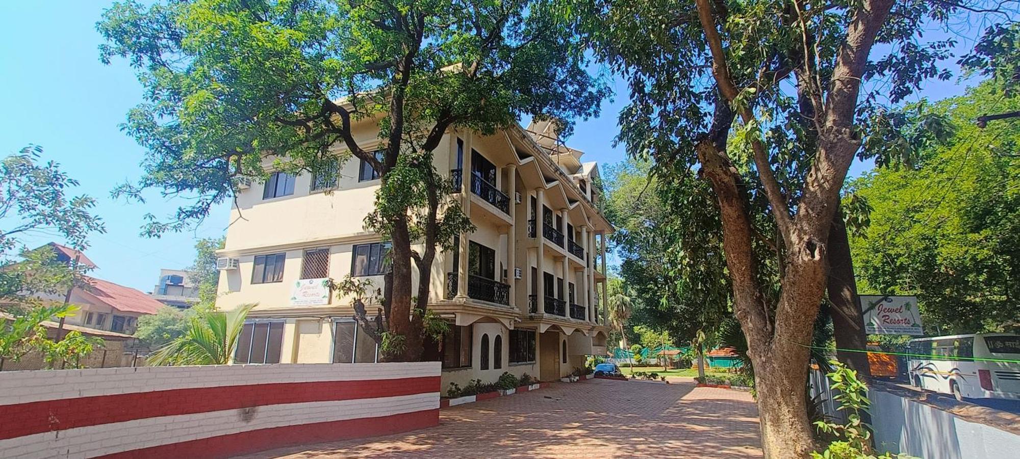 Jewel Resort Lonavala Exterior foto